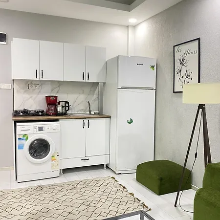 Bright 1br - 80m To Istiklal Street Lejlighed *