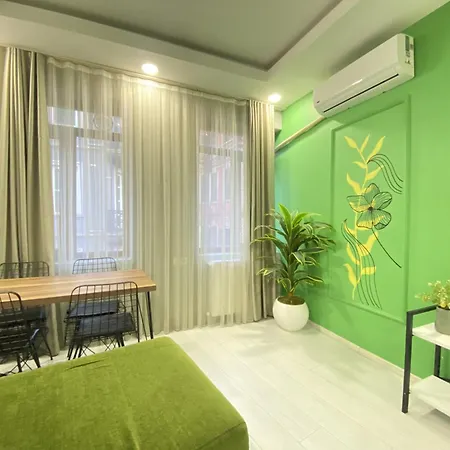 Bright 1br - 80m To Istiklal Street *